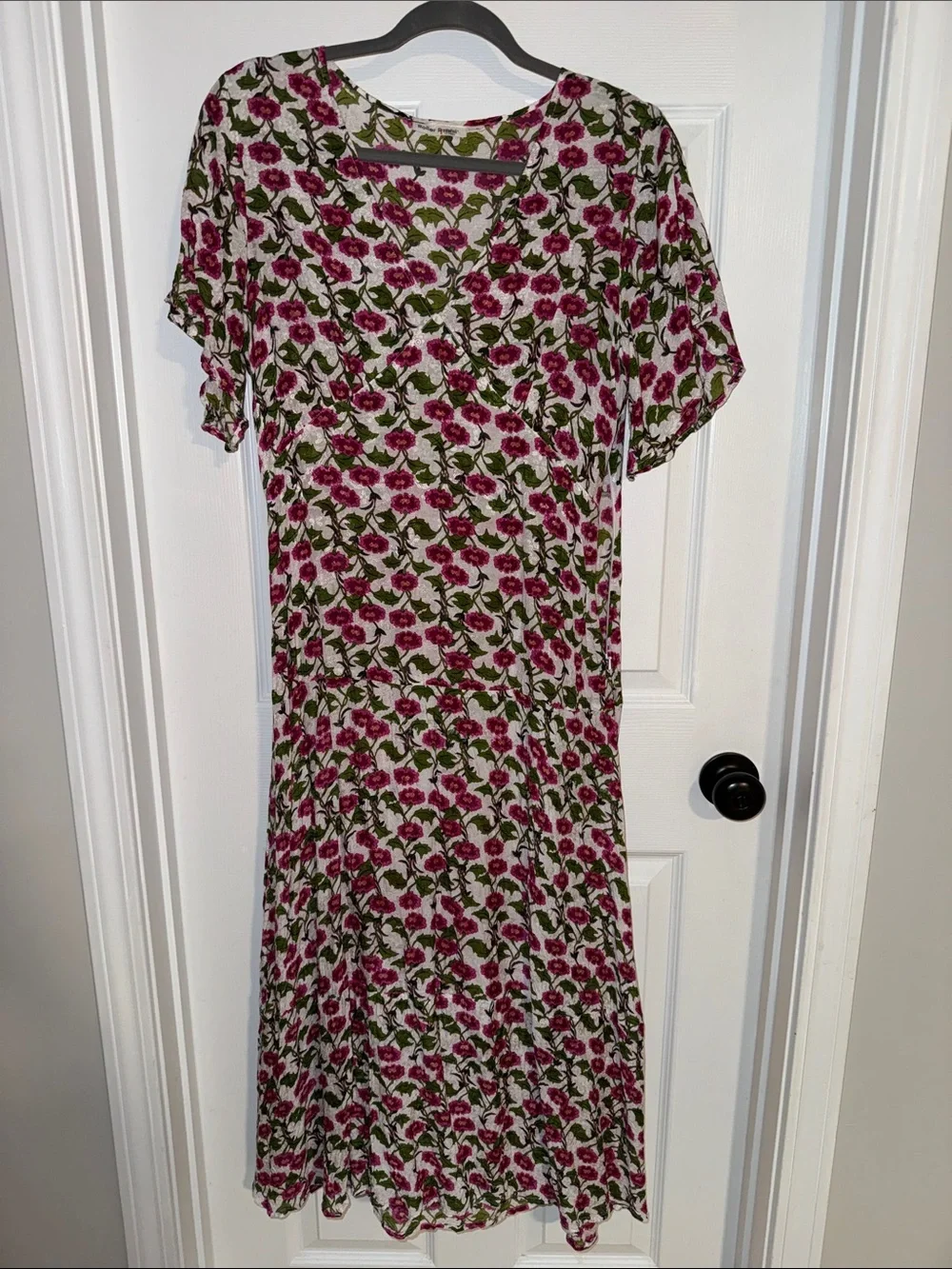 Roller Rabbit Floral Issa Dress - Picture 4 of 6